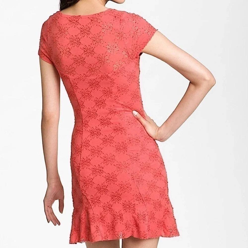 FREE PEOPLE Coral Daisy Eyelet Goddet Mini SZ S y2k style